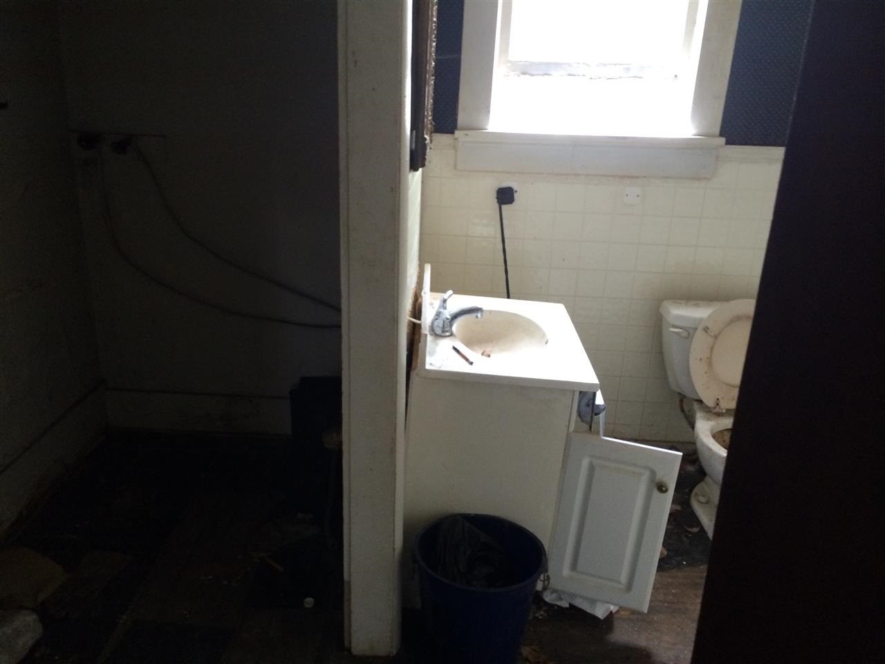 1521 W 3rd St, Marion, IN 46952 photo 5