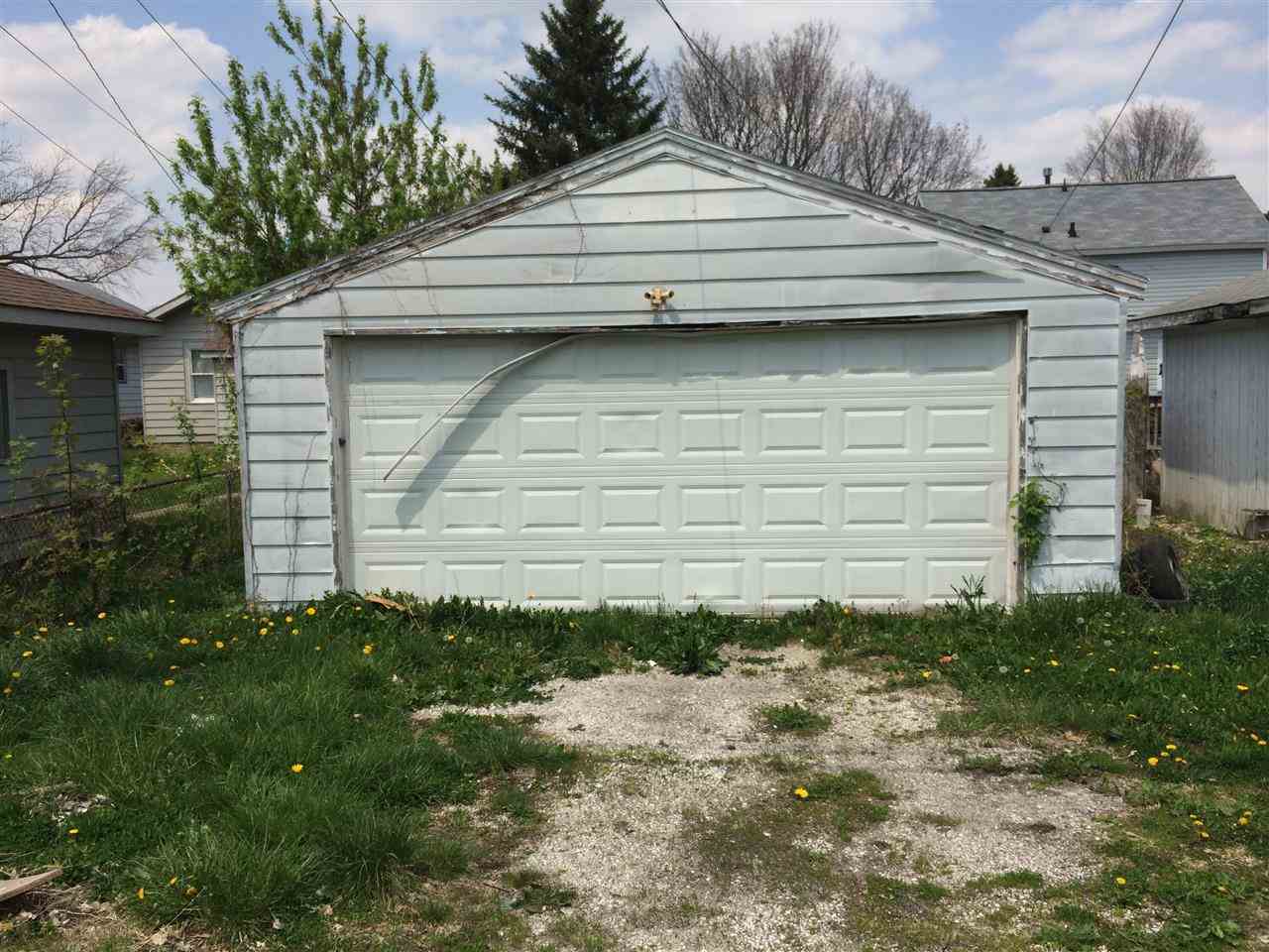 1521 W 3rd St, Marion, IN 46952 photo 6
