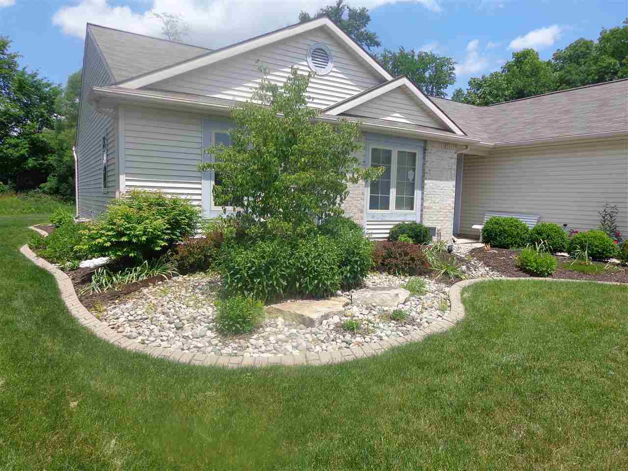 925 Fiona Dr, Fort Wayne, IN 46845 photo 3