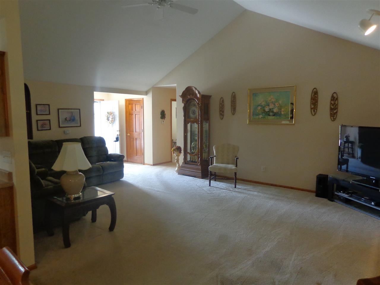 925 Fiona Dr, Fort Wayne, IN 46845 photo 7