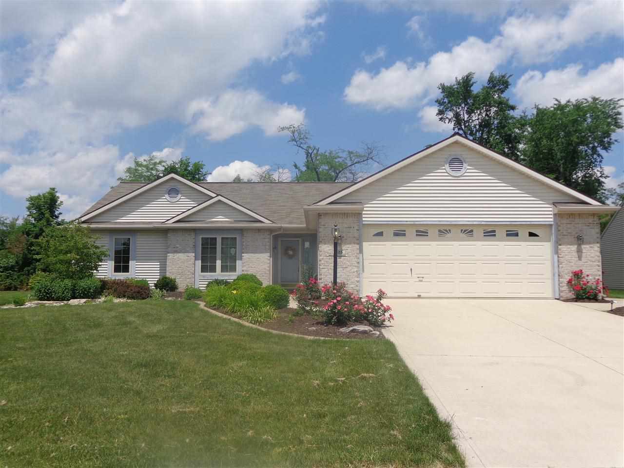 925 Fiona Dr, Fort Wayne, IN 46845 photo 1