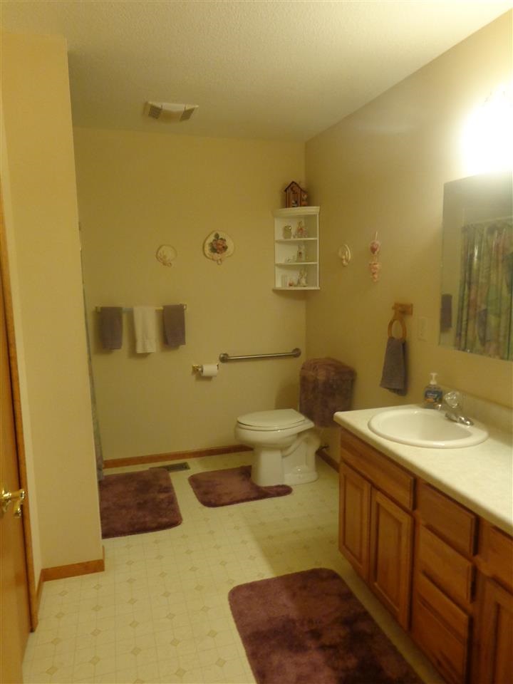 925 Fiona Dr, Fort Wayne, IN 46845 photo 16