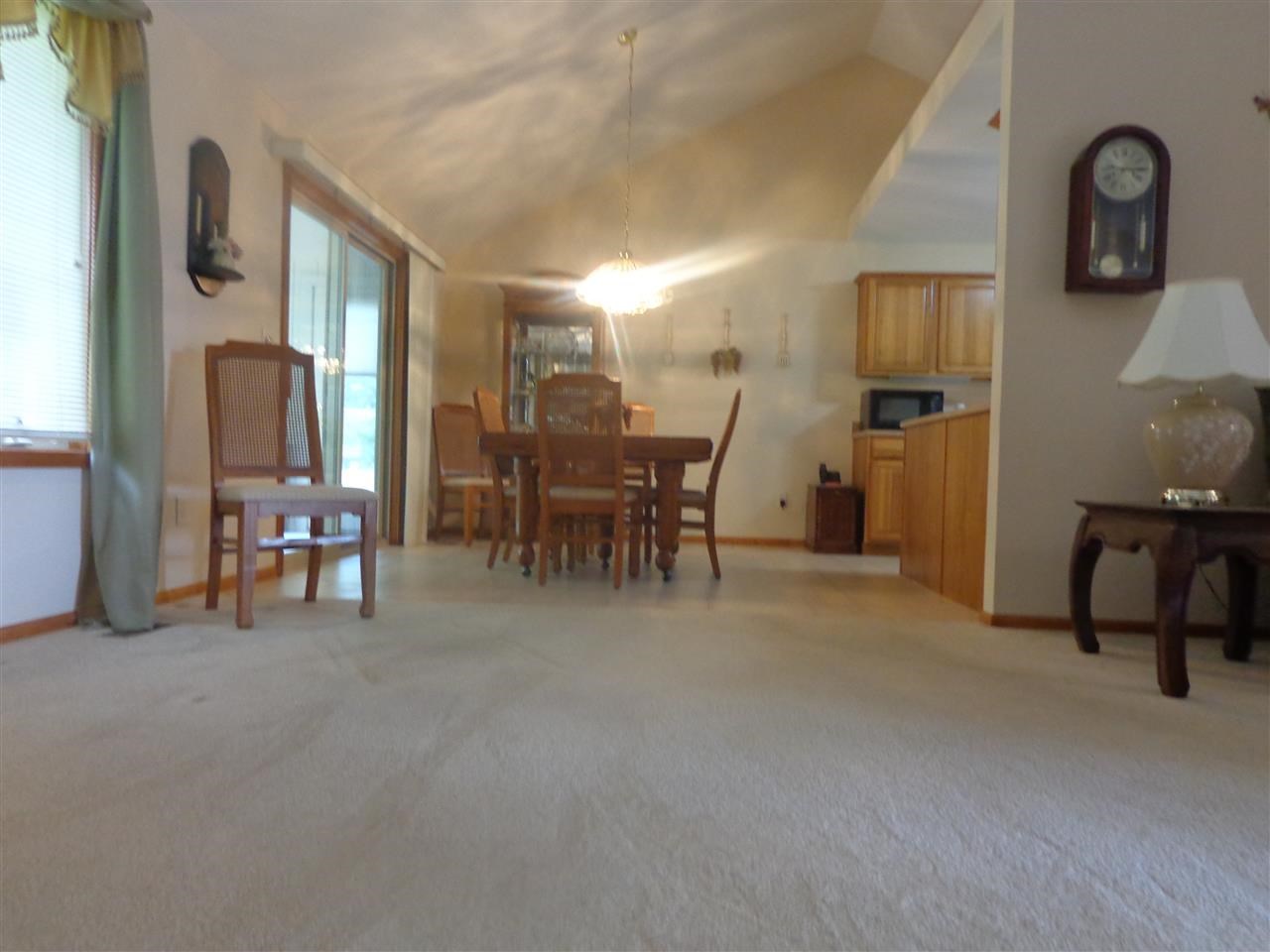 925 Fiona Dr, Fort Wayne, IN 46845 photo 9