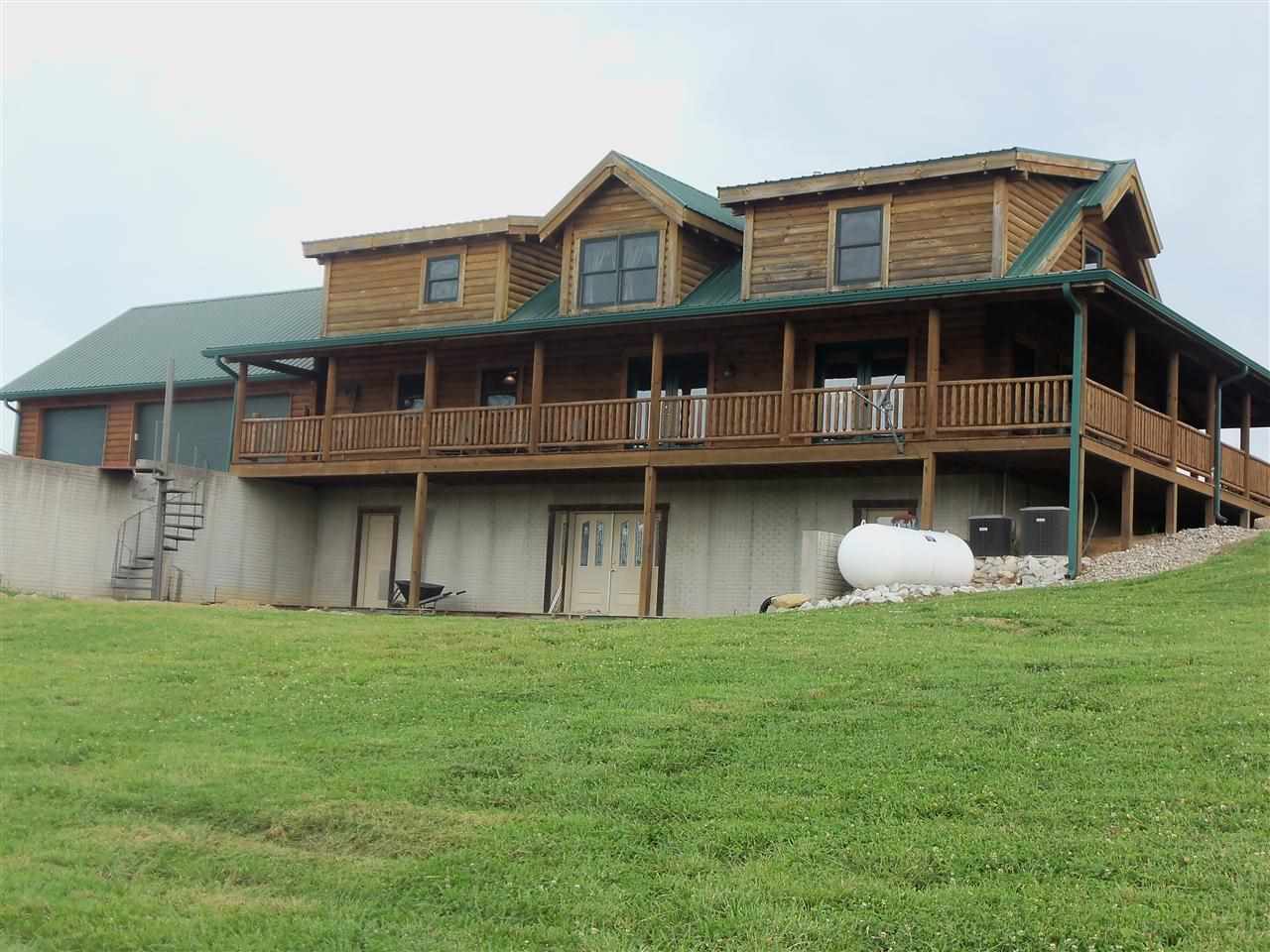 580 N Washington Rd, Wheatland, IN 47597 photo 3