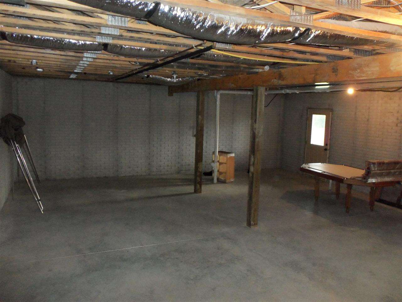 580 N Washington Rd, Wheatland, IN 47597 photo 27