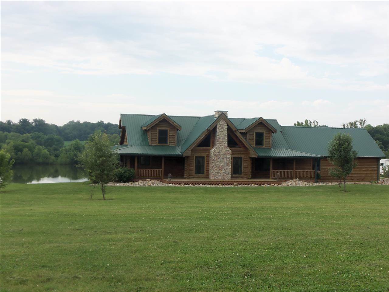 580 N Washington Rd, Wheatland, IN 47597 photo 1