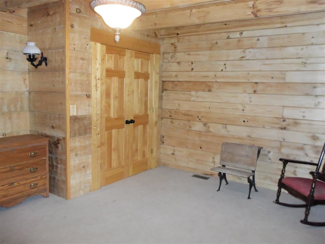580 N Washington Rd, Wheatland, IN 47597 photo 12