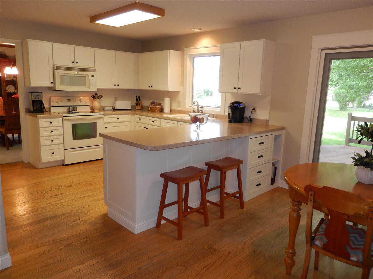 3325 Woodgate Trl, Fort Wayne, IN 46804 photo 9