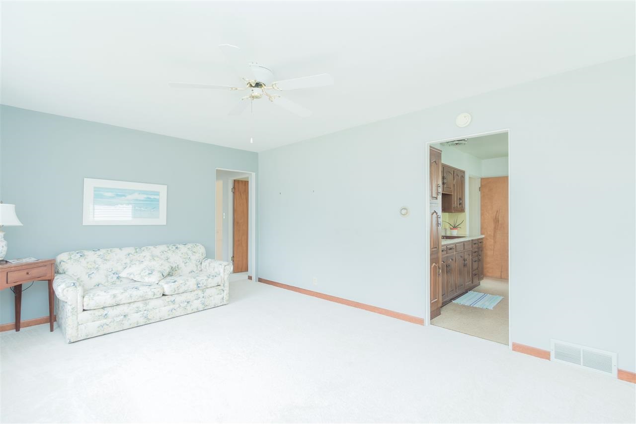 2222 Rockne Dr, South Bend, IN 46615 photo 3