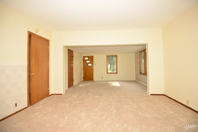 6806 Baer Rd, Fort Wayne, IN 46809 photo 5