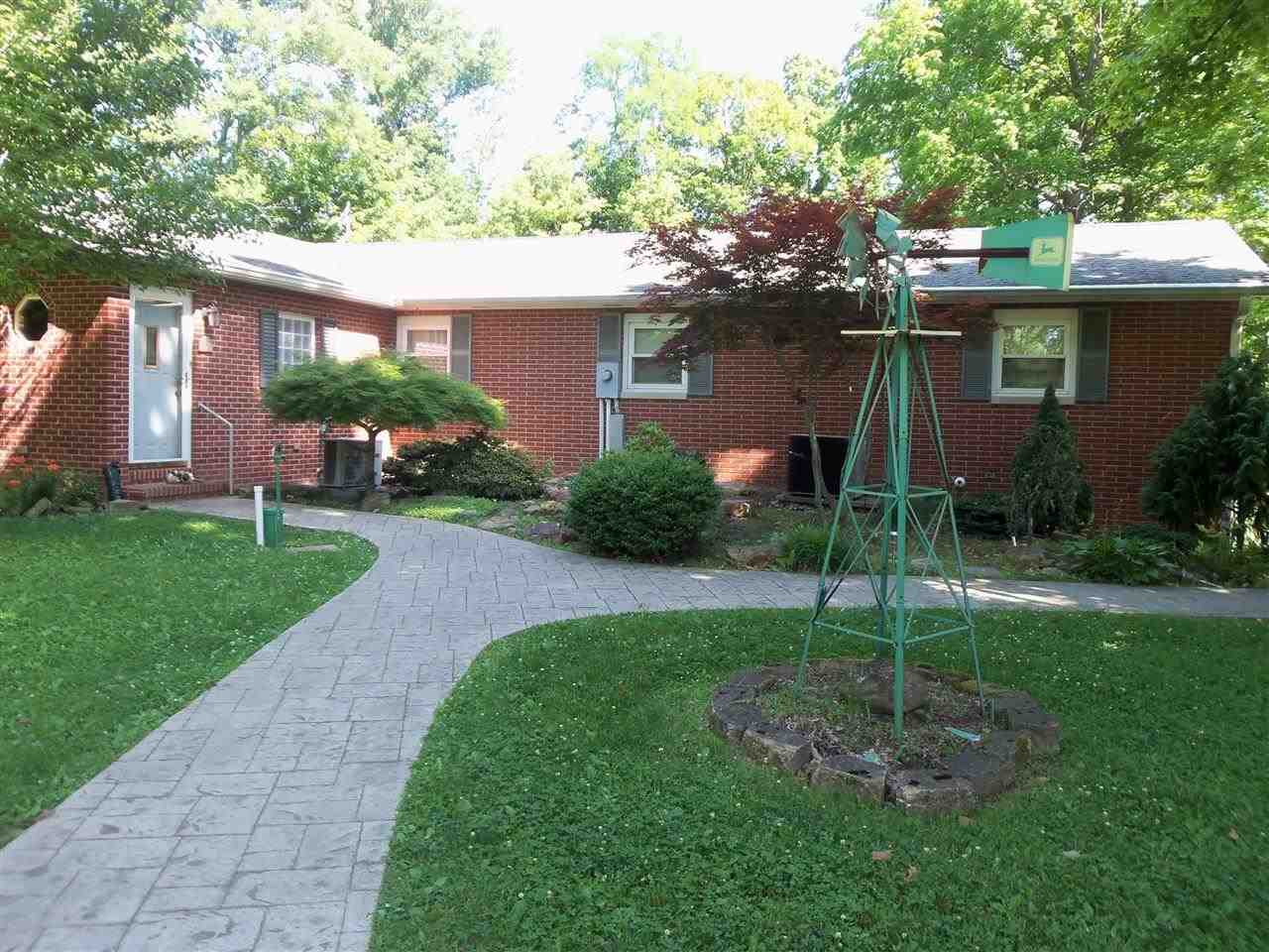 1699 W 400 S, Washington, IN 47501 photo 2