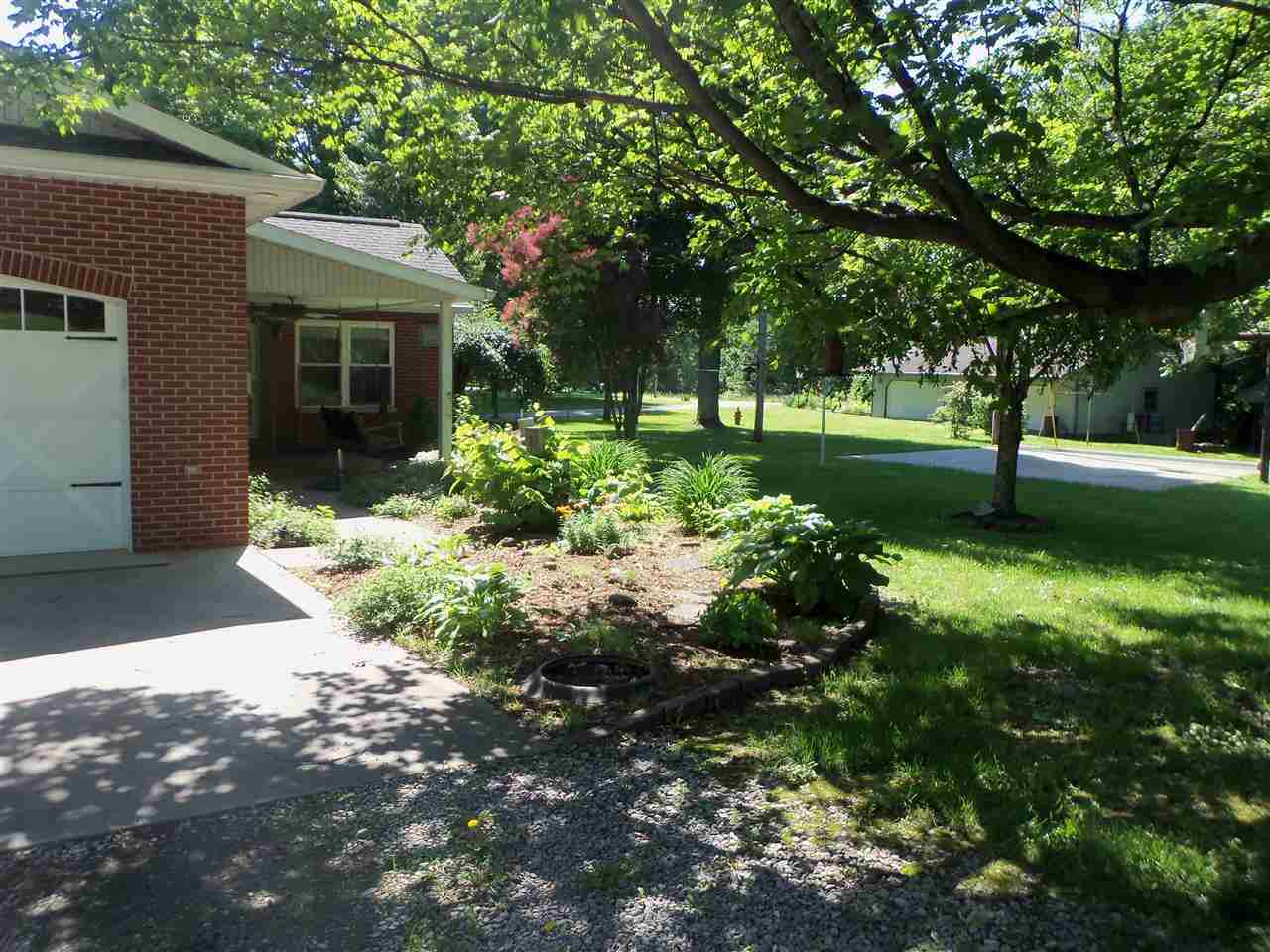 1699 W 400 S, Washington, IN 47501 photo 5