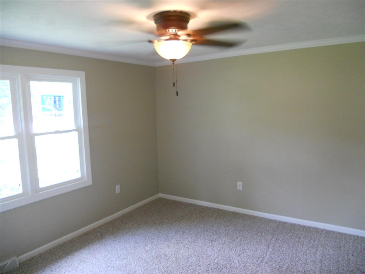 404 E Vine St, Fort Branch, IN 47648 photo 10