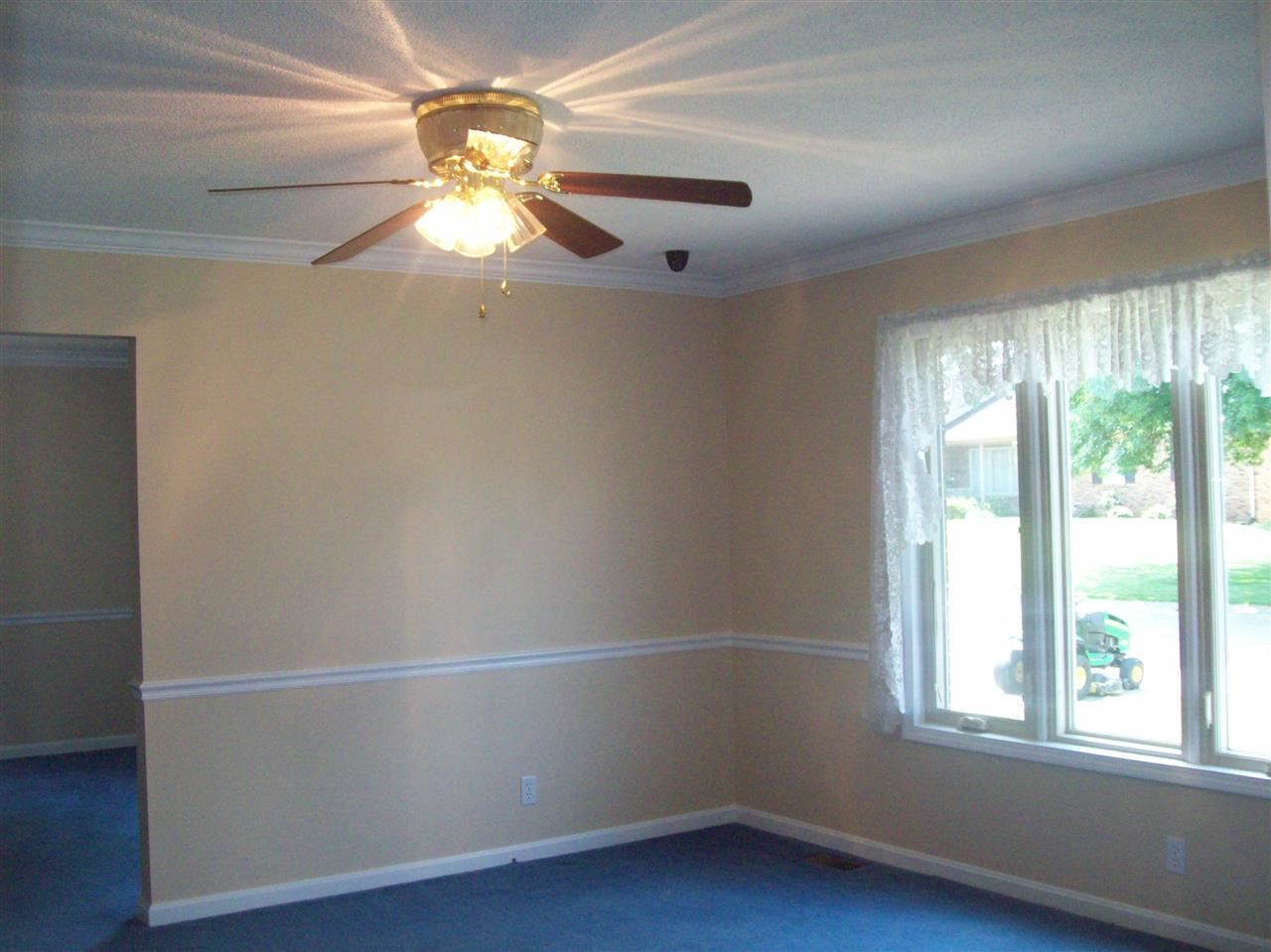 10432 Chippewa Dr, Newburgh, IN 47630 photo 4