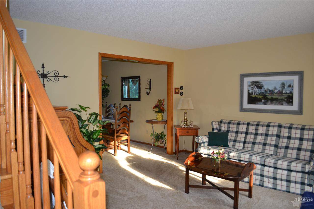 417 Cameron Hill Pl, Fort Wayne, IN 46804 photo 5
