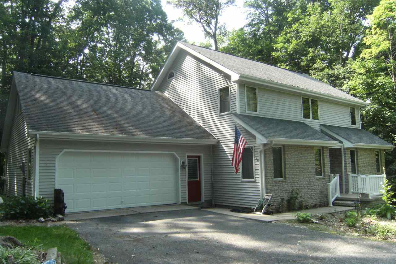4600 N Chatham Dr, Bloomington, IN 47404 photo 2