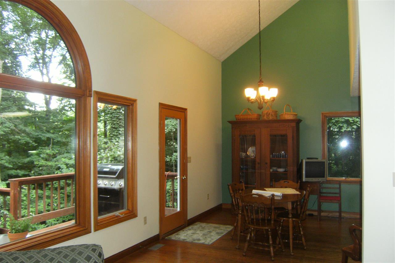 4600 N Chatham Dr, Bloomington, IN 47404 photo 10