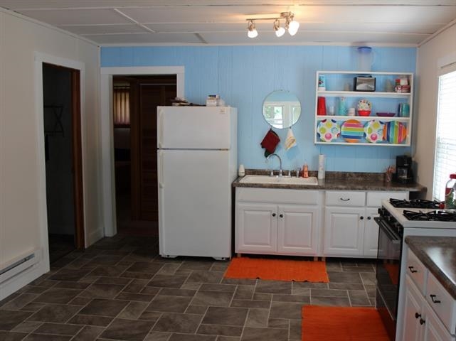 6579 N 1st Trl, North Webster, IN 46555 photo 2