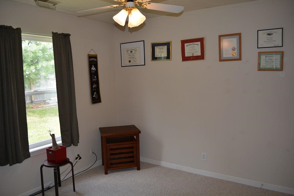 1018 Hornbeam Cir W, Lafayette, IN 47905 photo 11