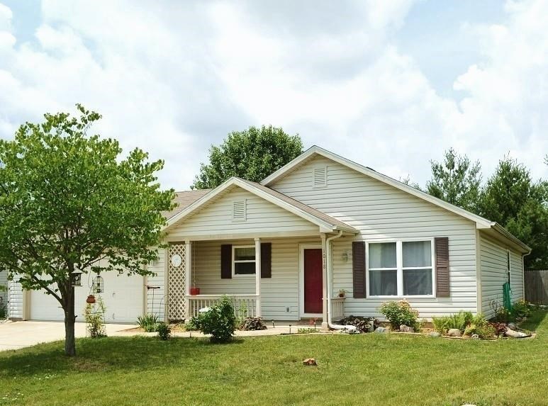1018 Hornbeam Cir W, Lafayette, IN 47905 photo 1