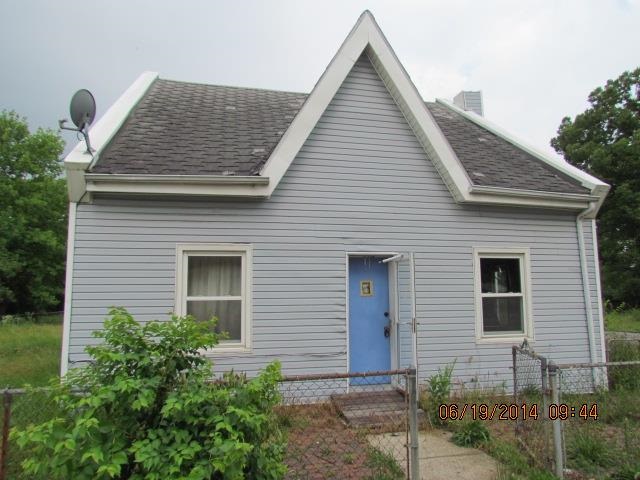 1902 S Brownlee St, Marion, IN 46953 photo 1