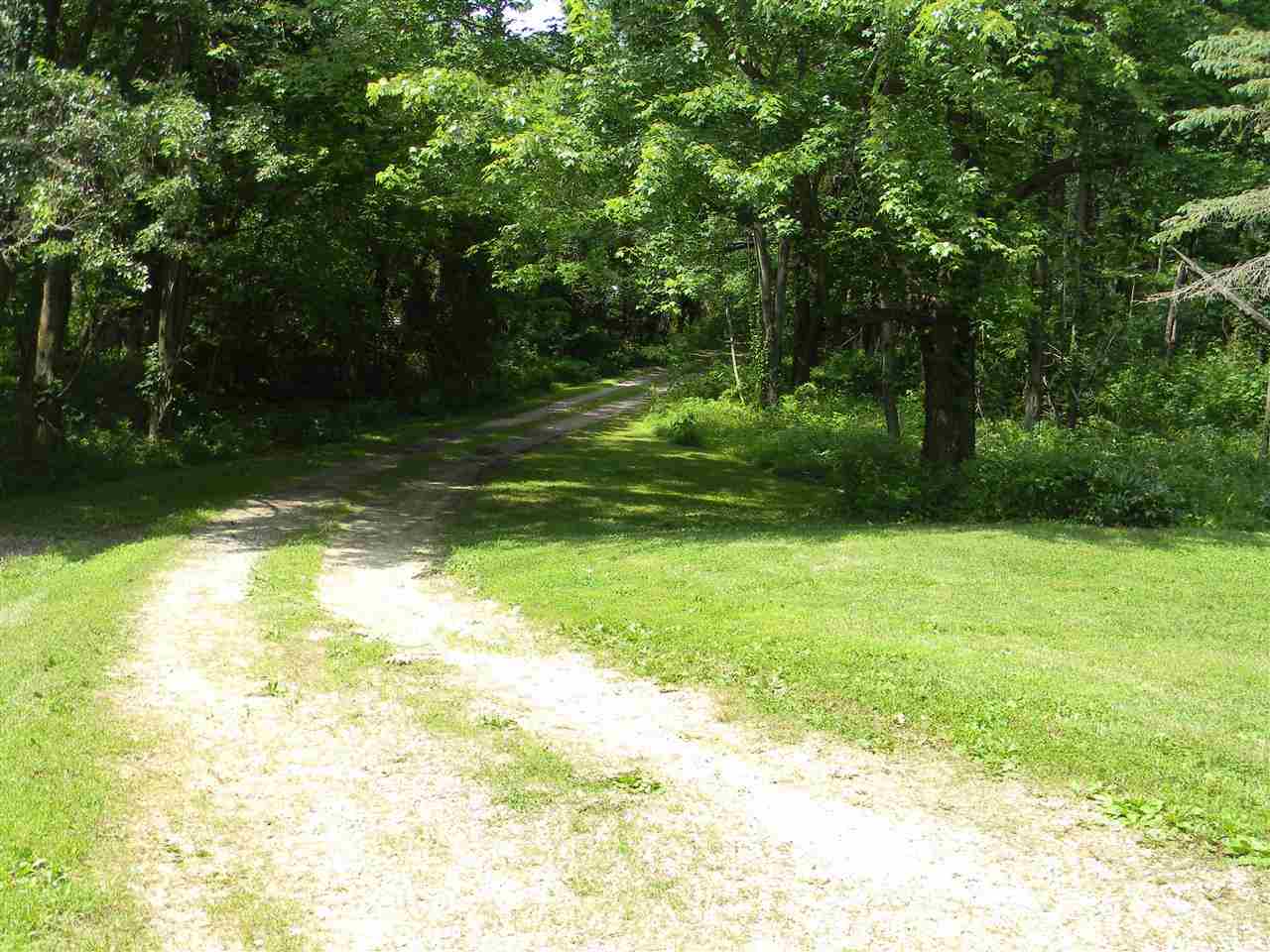 1318 Walnut St, Patricksburg, IN 47455 photo 2
