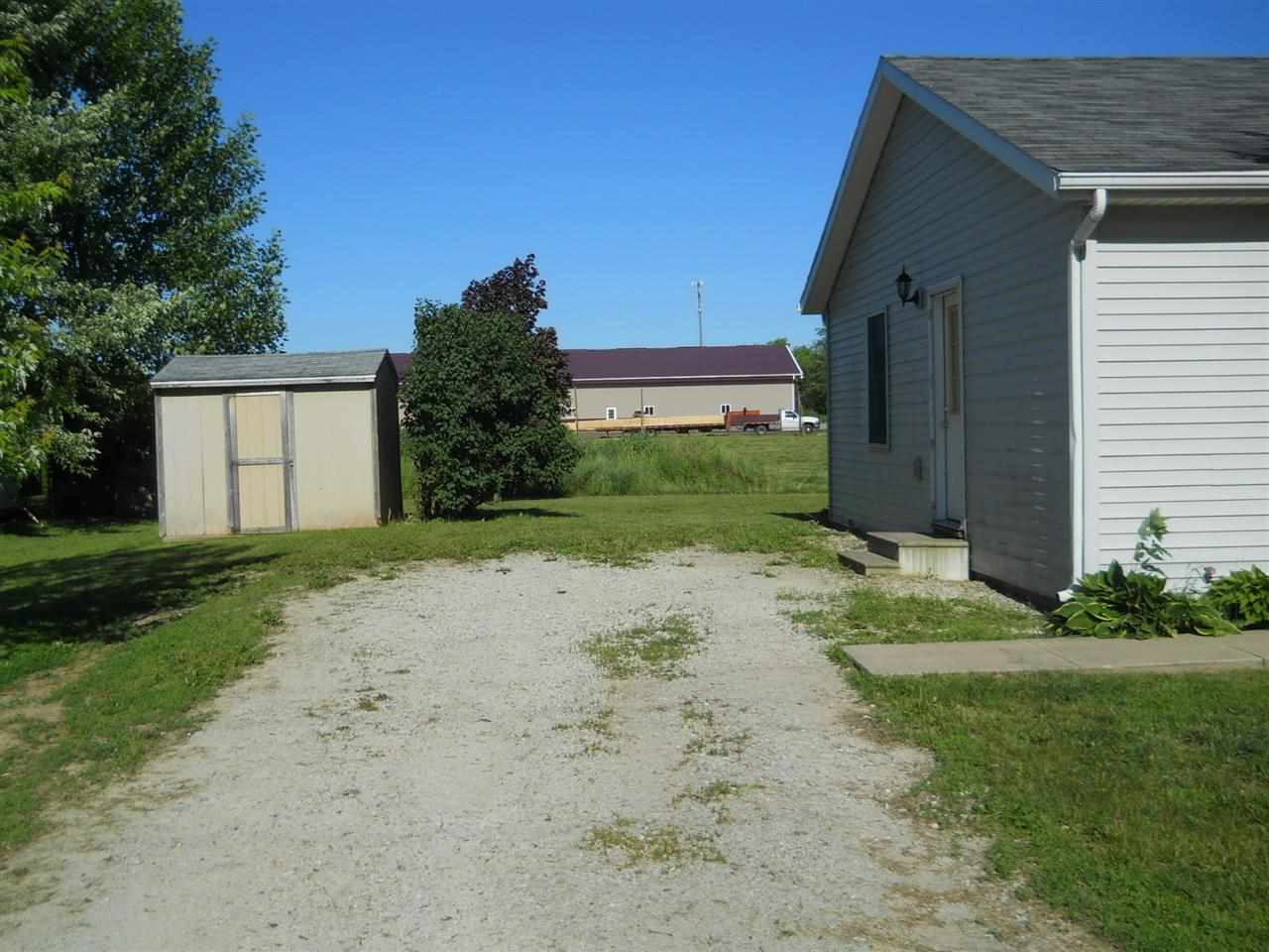 108 Maple Ln, Wakarusa, IN 46573 photo 13