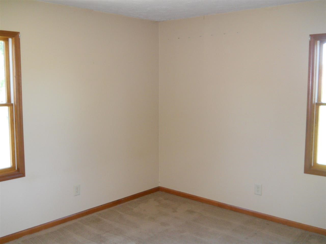 108 Maple Ln, Wakarusa, IN 46573 photo 9