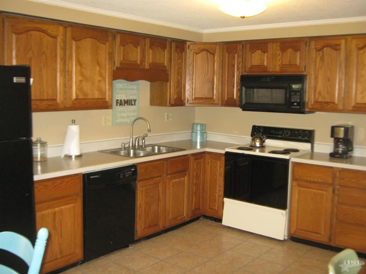 53 Hi Lo Dr, Bluffton, IN 46714 photo 5