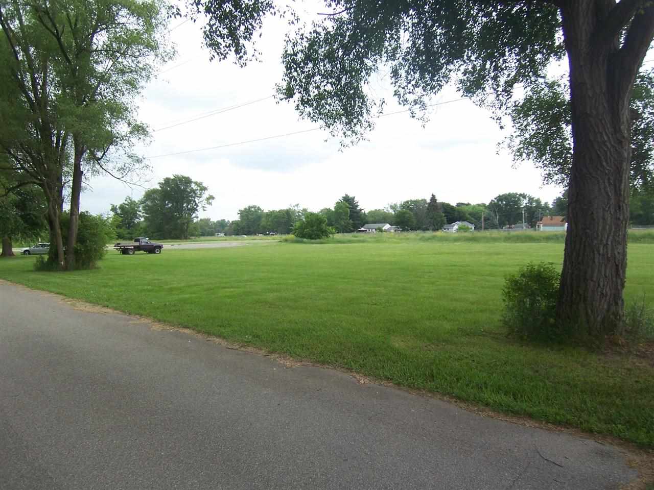 58423 Brook Ave, Mishawaka, IN 46544 photo 3