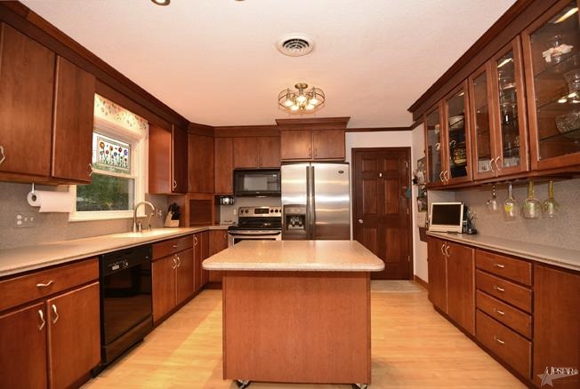 6719 Kirkdale Dr, Fort Wayne, IN 46815 photo 6