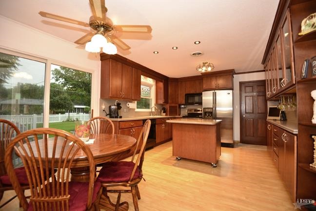 6719 Kirkdale Dr, Fort Wayne, IN 46815 photo 5