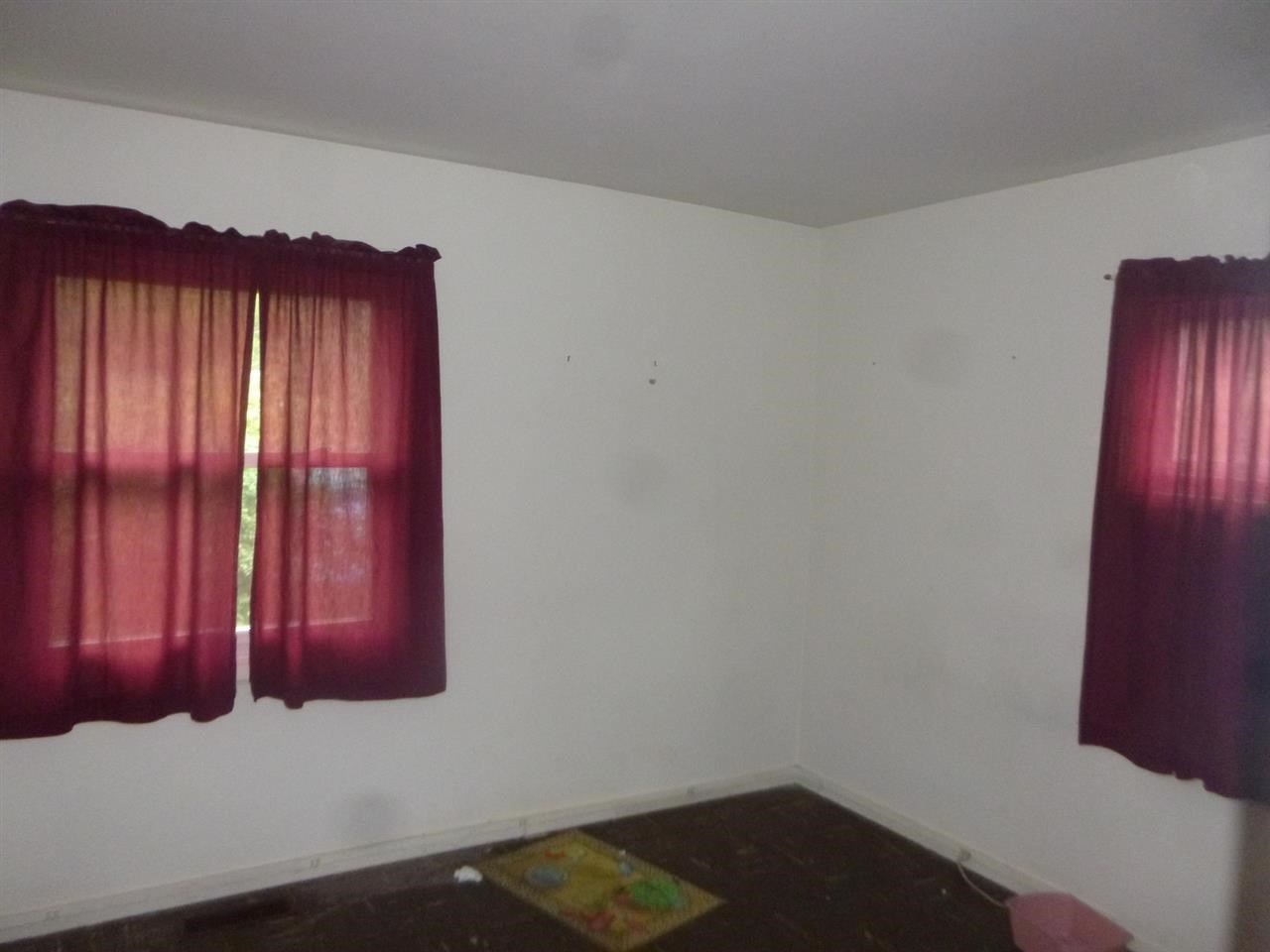 1103 Manchester Dr, South Bend, IN 46615 photo 11