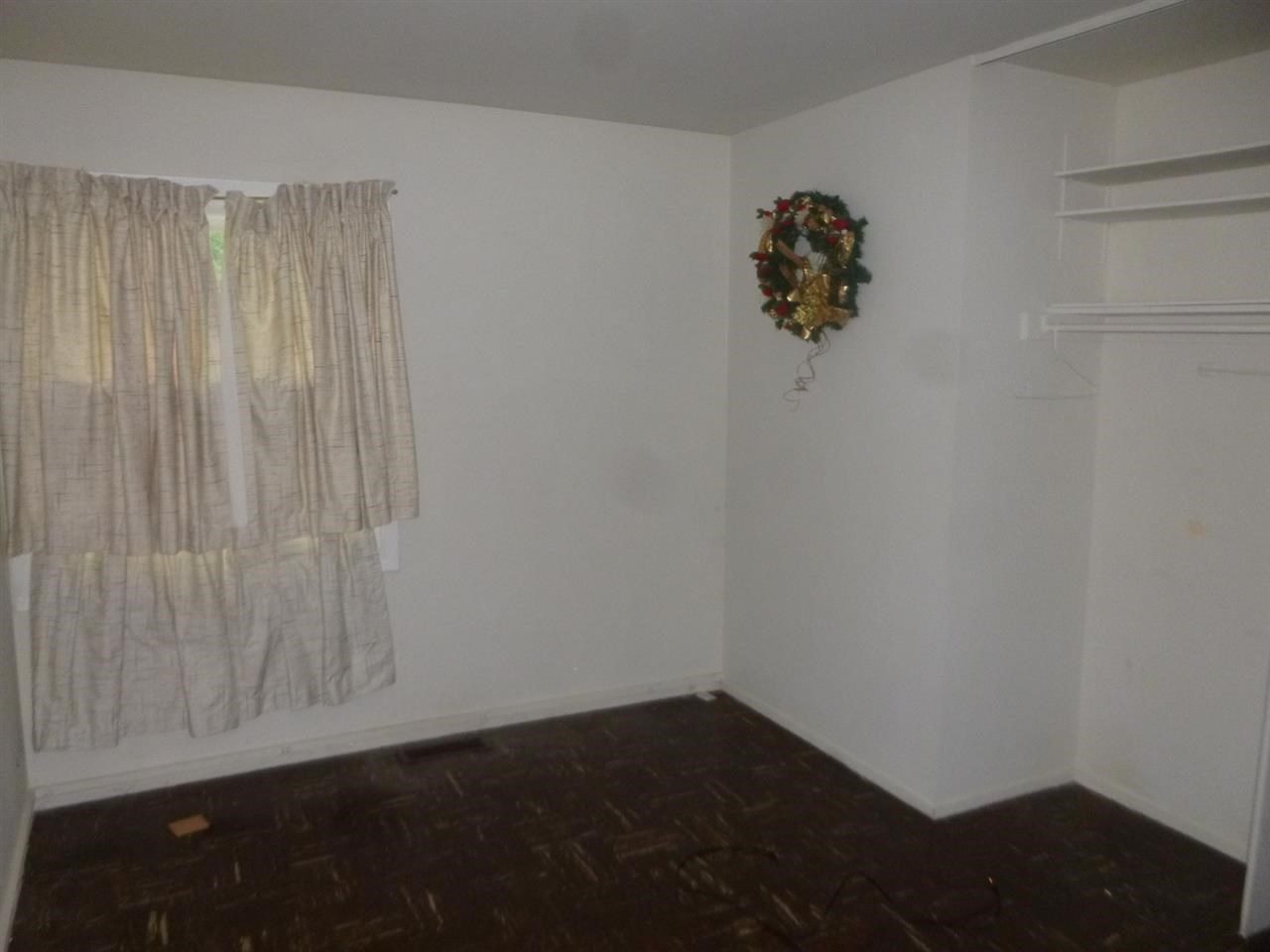 1103 Manchester Dr, South Bend, IN 46615 photo 9