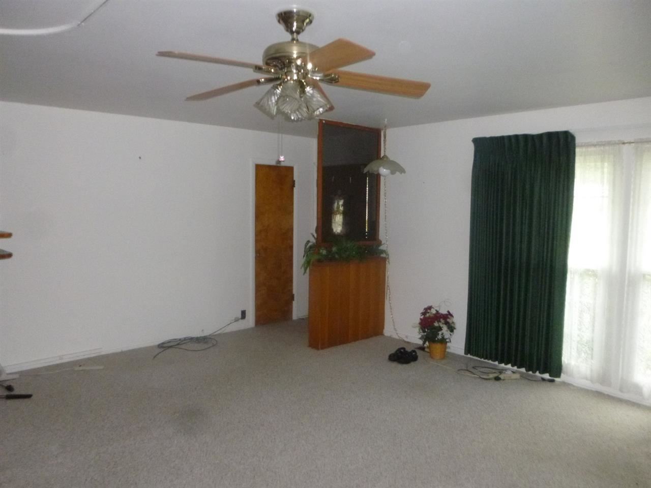 1103 Manchester Dr, South Bend, IN 46615 photo 7