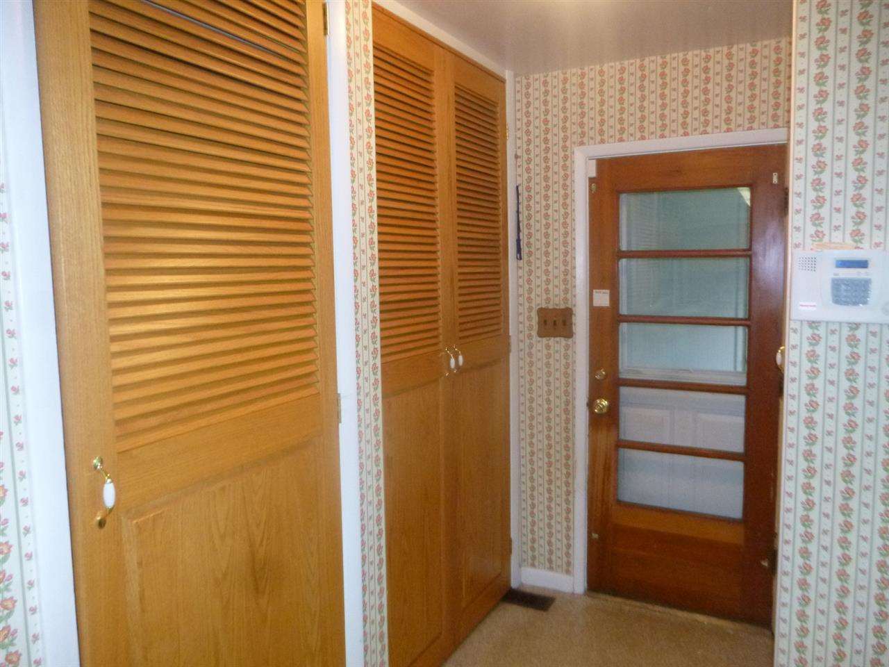 1103 Manchester Dr, South Bend, IN 46615 photo 5