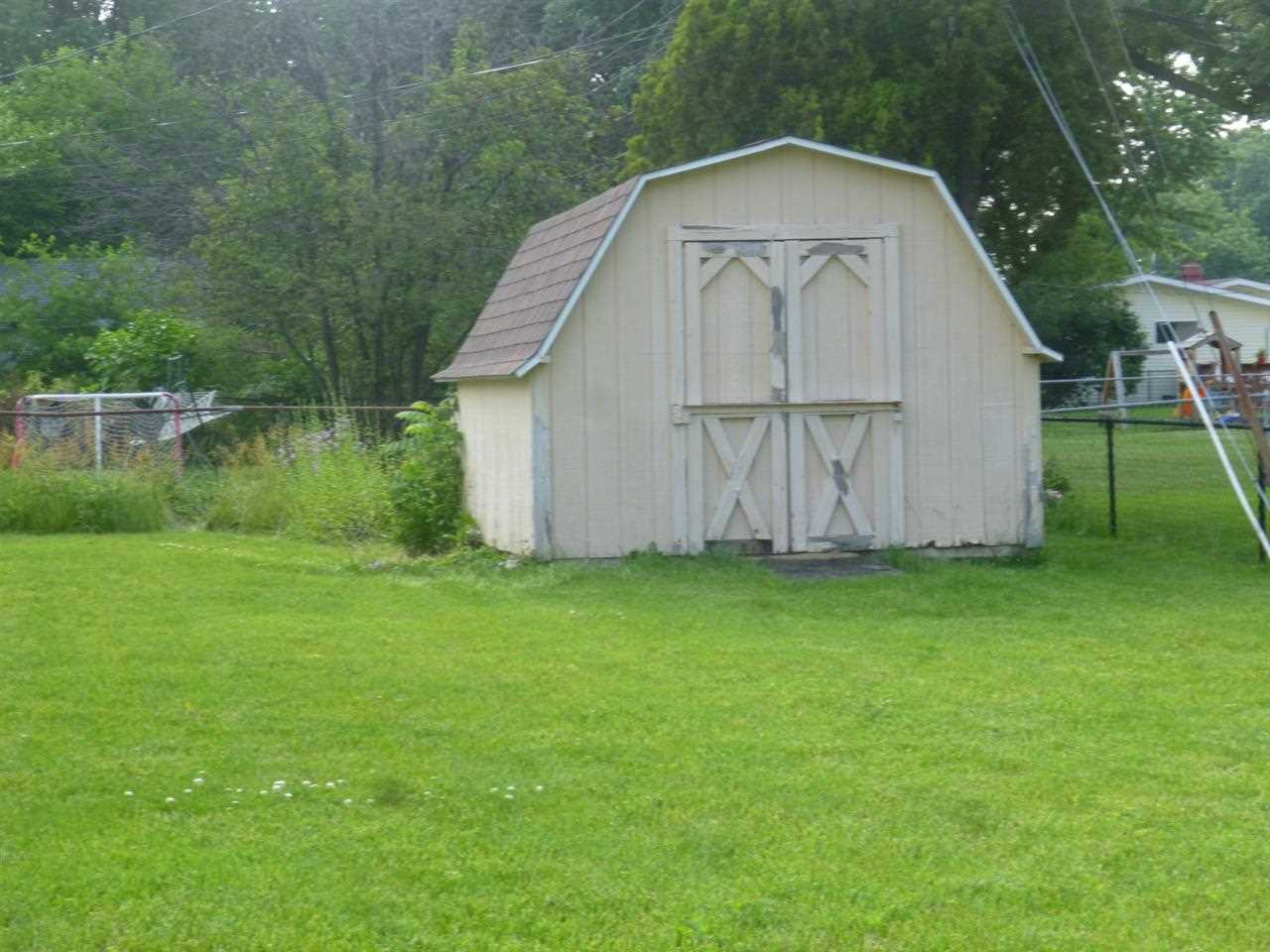 1103 Manchester Dr, South Bend, IN 46615 photo 17