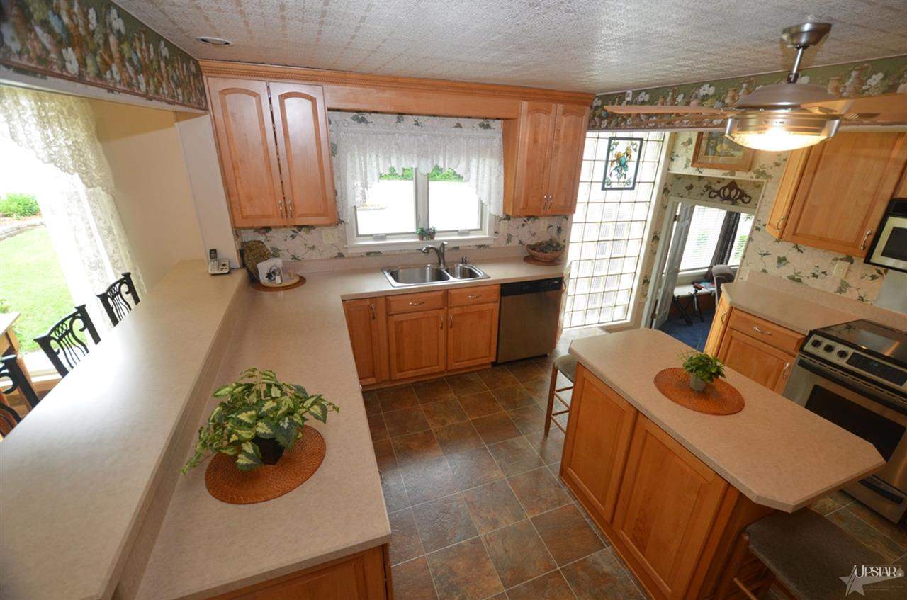 2236 Goshen Rd, Fort Wayne, IN 46808 photo 6