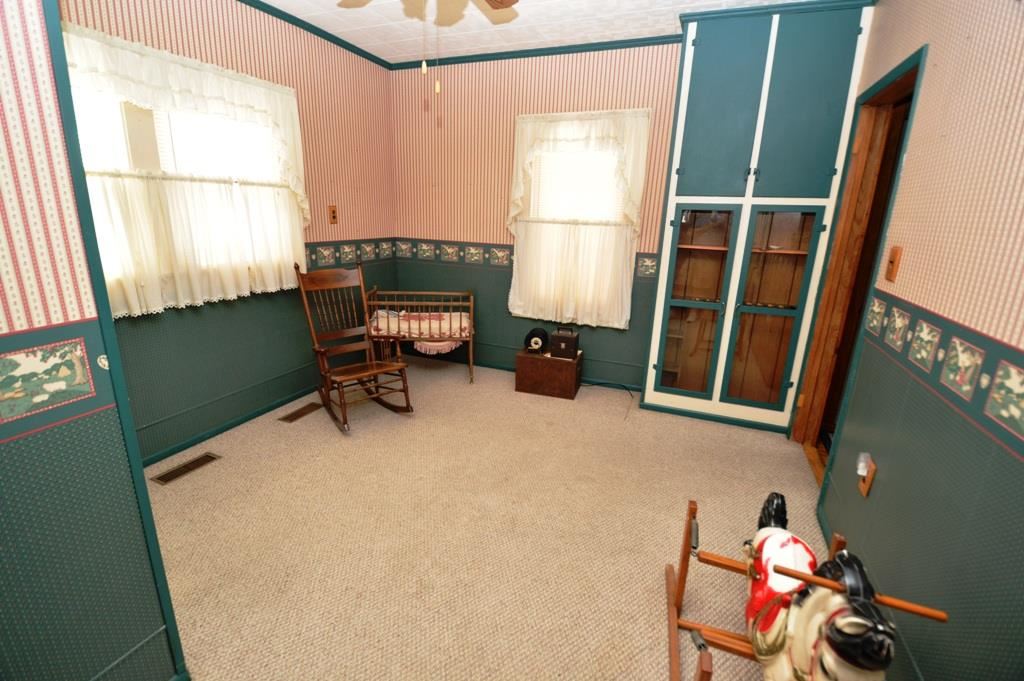 652 E Boone St, Frankfort, IN 46041 photo 11