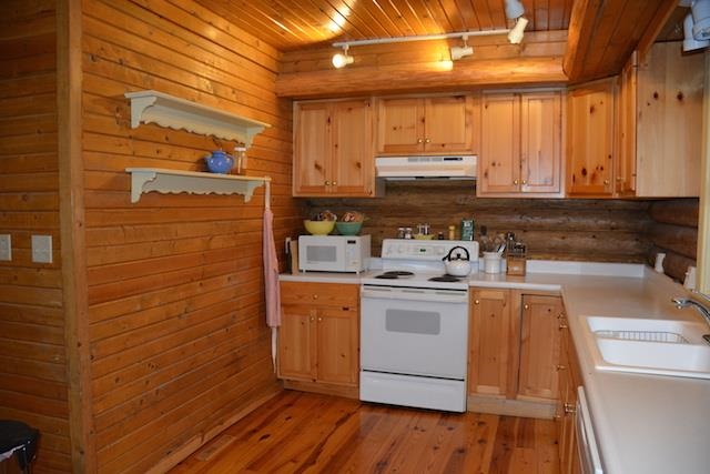 12530 Union Rd, Culver, IN 46511 photo 9