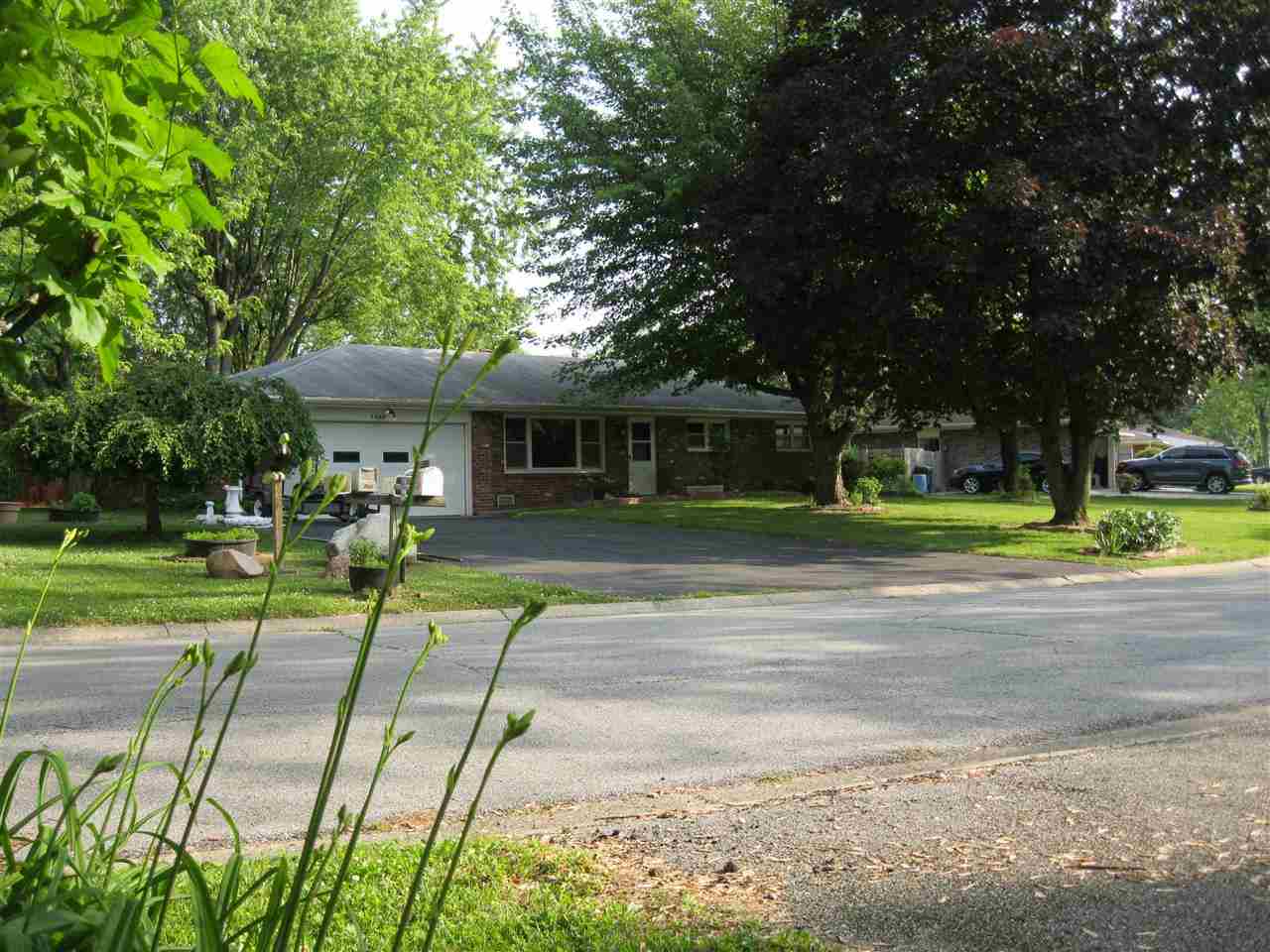 3808 Tulip Ln, Kokomo, IN 46902 photo 2