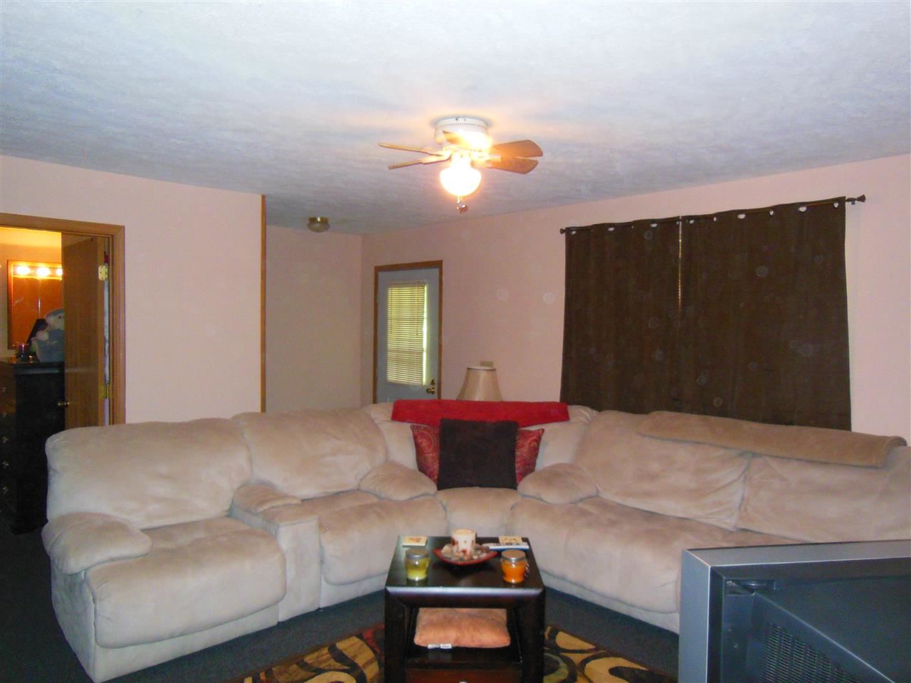 405 E Third St, West Lebanon, IN 47991 photo 4