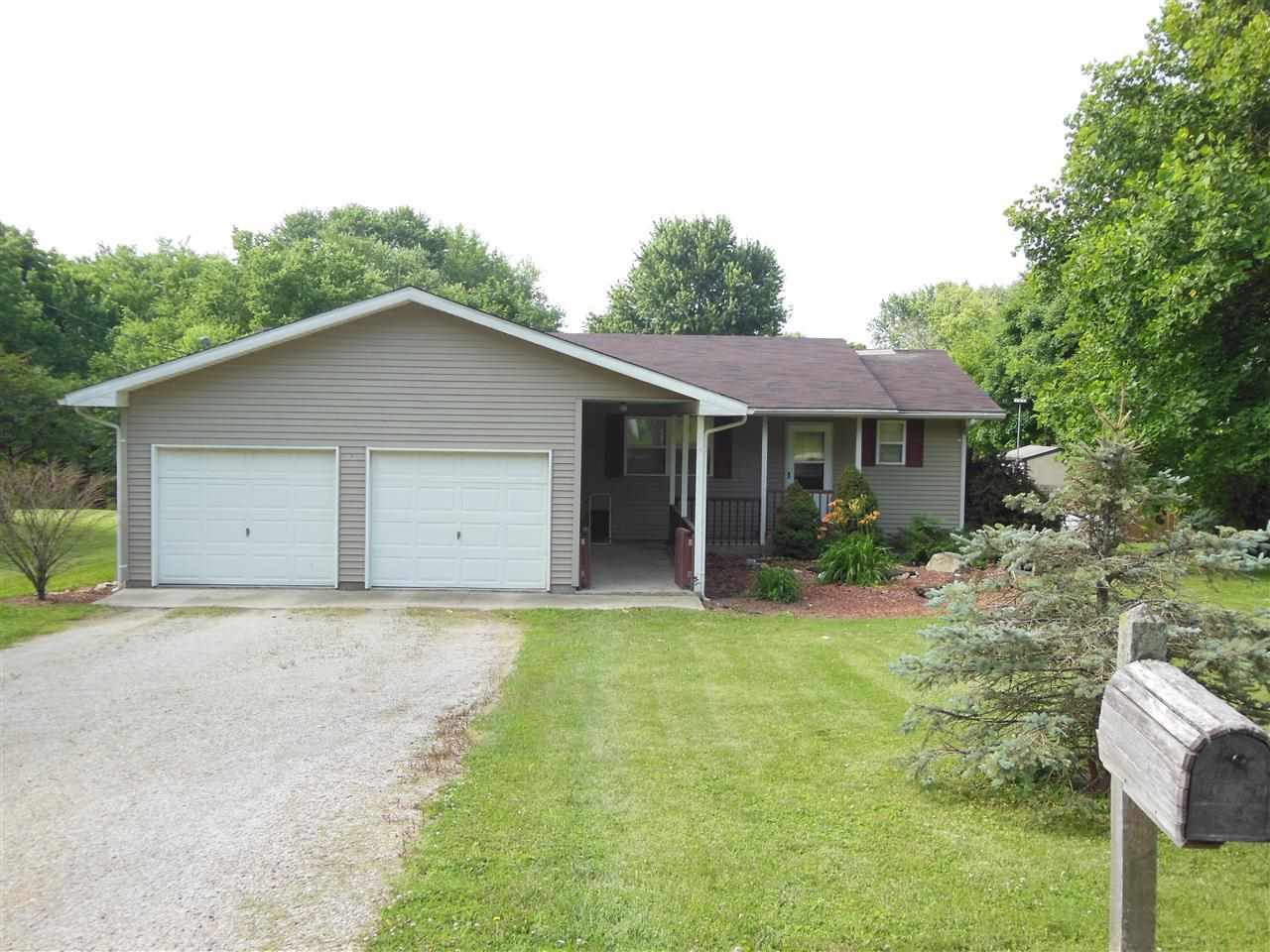405 E Third St, West Lebanon, IN 47991 photo 1