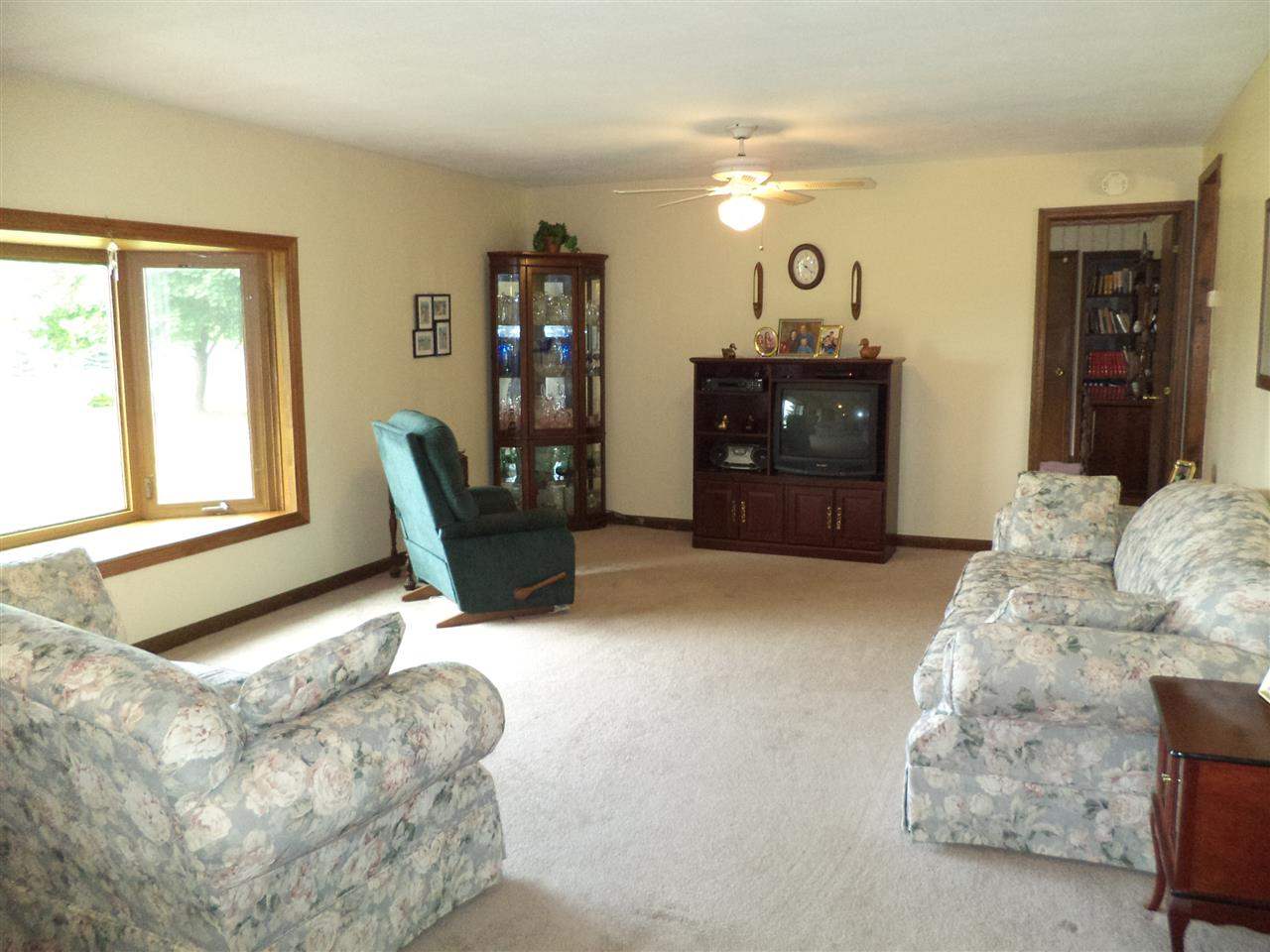15701 County Road 42, Goshen, IN 46528 photo 2