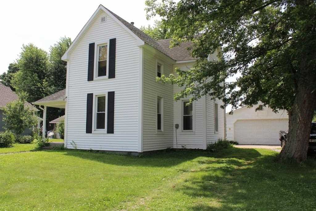 747 Jefferson St, Dayton, IN 47941 photo 2