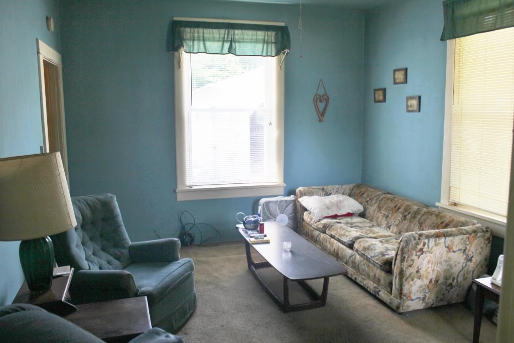 747 Jefferson St, Dayton, IN 47941 photo 3