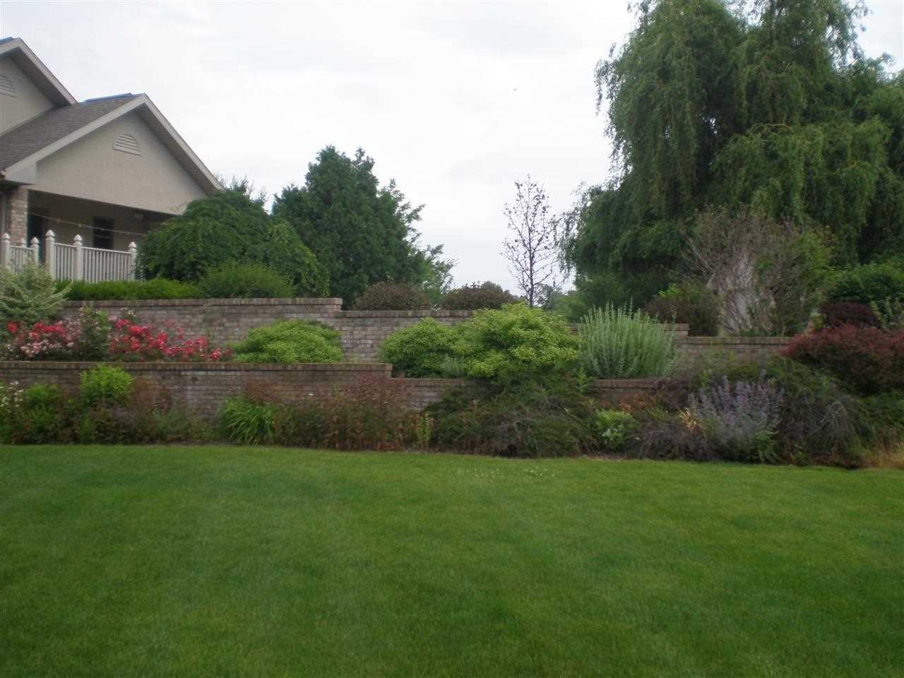 21934 Shirley Dr, Goshen, IN 46526 photo 13