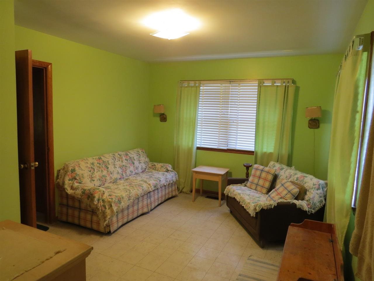 924 N Spring St, Evansville, IN 47711 photo 10