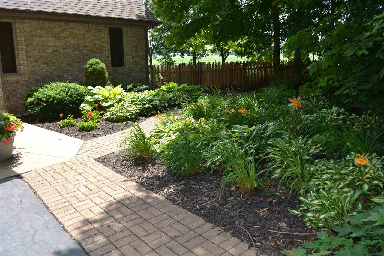 2401 W Lynn Ln, Peru, IN 46970 photo 6