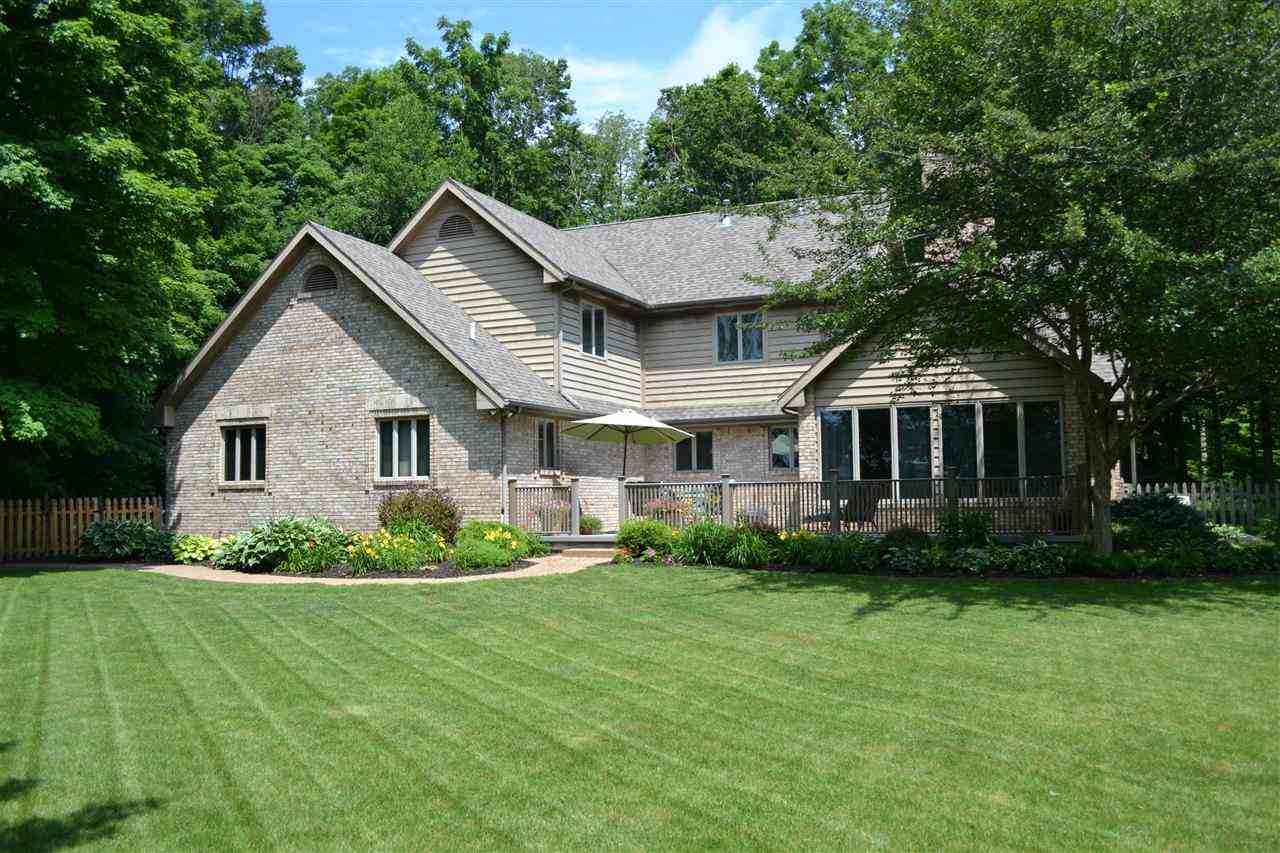2401 W Lynn Ln, Peru, IN 46970 photo 2